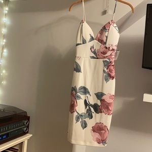 Floral bodycon dress *BRAND NEW*